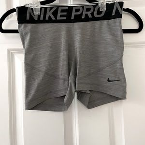 Nike Pro Set (2 items)